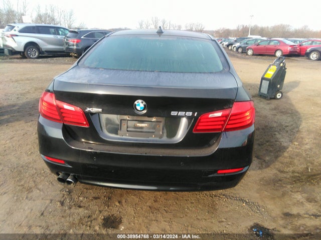BMW 528i Xdrive 2016 WBA5A7C58GG149578 Image 16