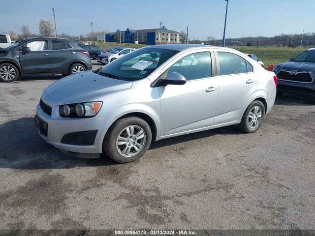 Chevrolet Sonic Lt Auto 2014 1G1JC5SH5E4243274 Image 2