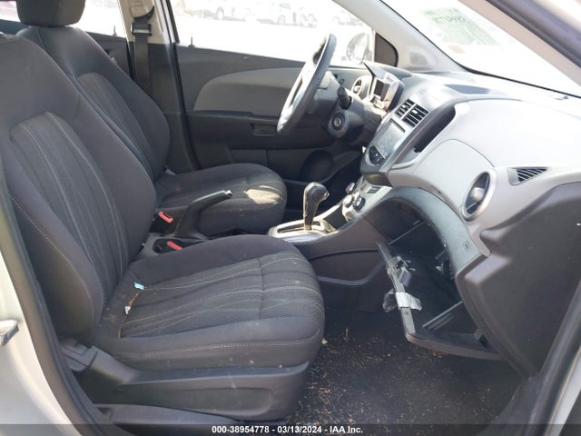 Chevrolet Sonic Lt Auto 2014 1G1JC5SH5E4243274 Image 5