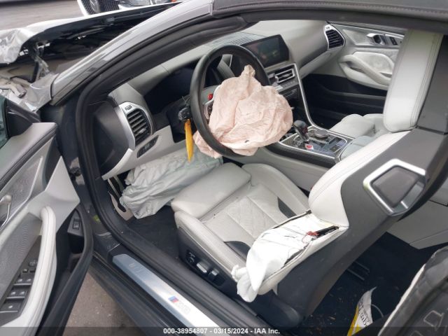 WBSDZ0C02LBM09556 BMW M8