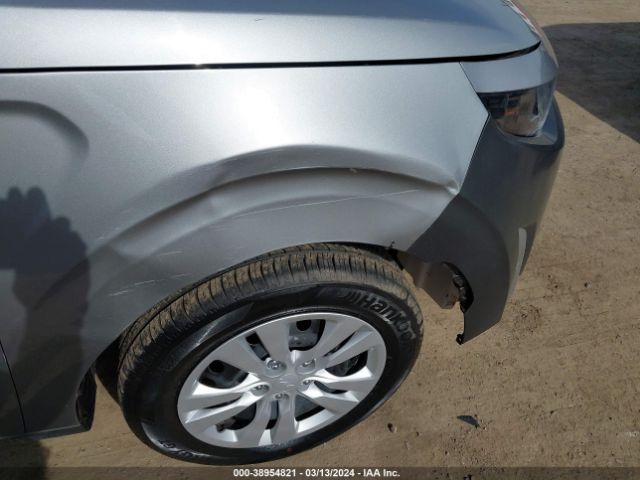 KNDJ23AU8P7846959 KIA SOUL LX