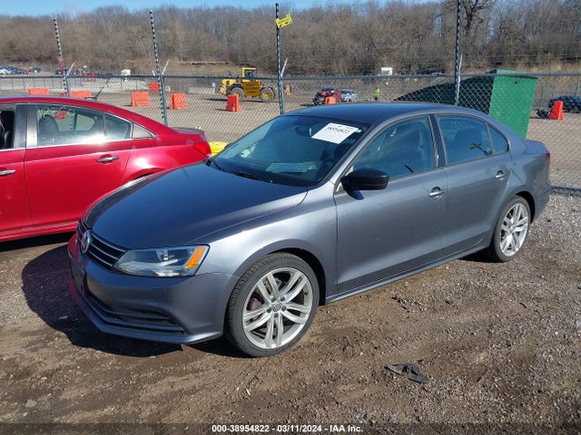 3VW267AJ2GM271900 Volkswagen Jetta 1.4t S