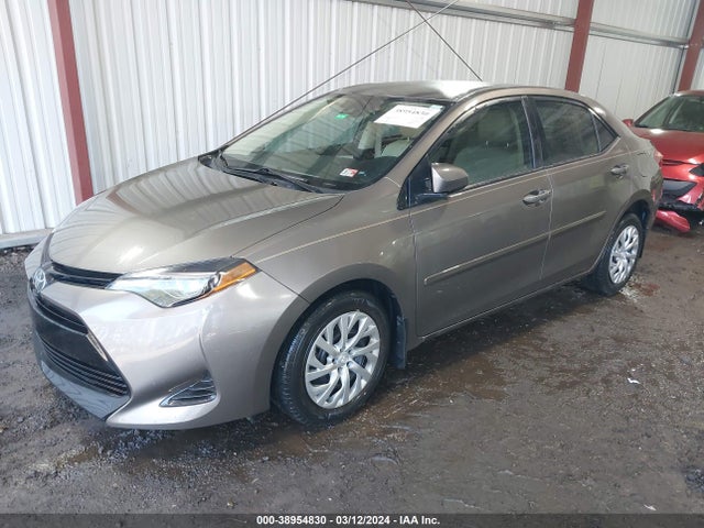Toyota COROLLA LE 2019 2T1BURHE4KC221157 Image 2