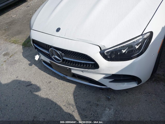 Mercedes-Benz E 350 2022 W1KZF8DB3NB082680 Image 13
