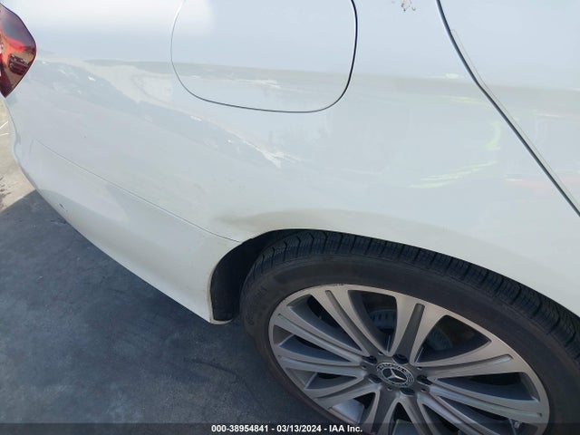 Mercedes-Benz E 350 2022 W1KZF8DB3NB082680 Image 18