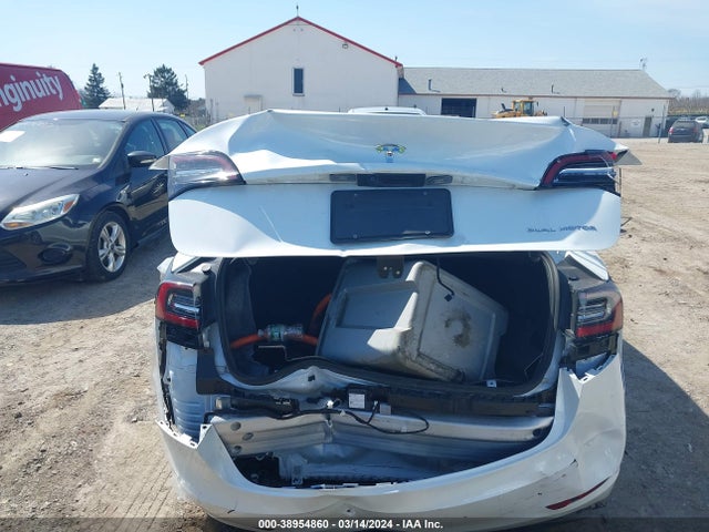 Tesla Model 3 Long Range Dual Motor All-wheel Drive 2022 5YJ3E1EB2NF110930 Image 16