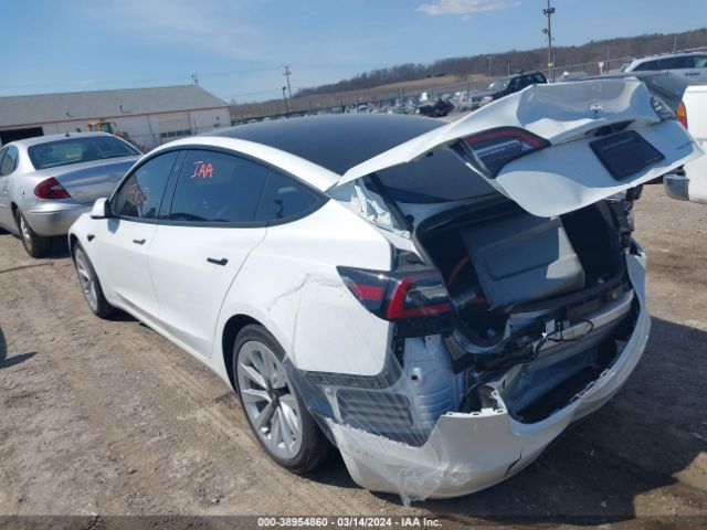 2022 TESLA MODEL 3 5YJ3E1EB2NF110930 Photo 2