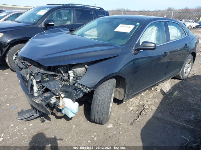 Chevrolet MALIBU LS 2015 1G11B5SL4FF100958 Image 2