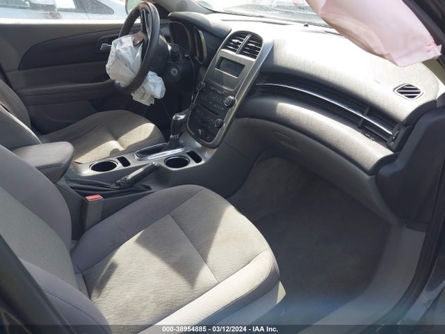 Chevrolet MALIBU LS 2015 1G11B5SL4FF100958 Image 5