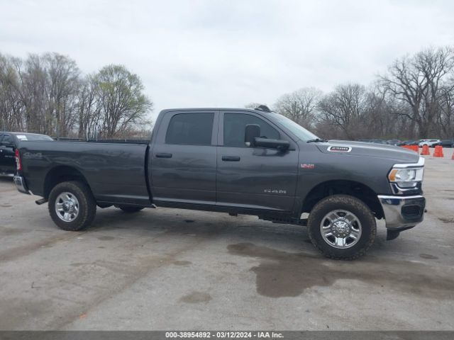 3C6UR5HJ3LG146126 RAM 2500 Tradesman  4x4 8' Box