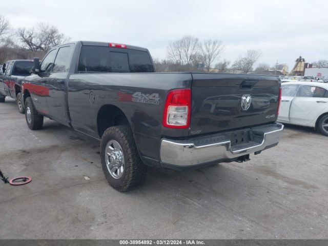 3C6UR5HJ3LG146126 RAM 2500 Tradesman  4x4 8' Box