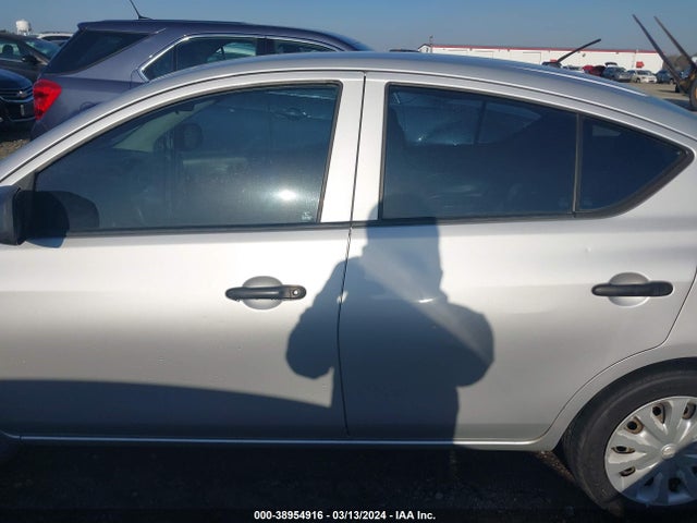 Nissan Versa 1.6 S+ 2015 3N1CN7AP0FL804123 Image 14