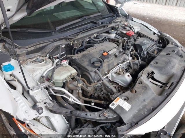 Honda Civic Lx 2018 2HGFC2F51JH530184 Image 10