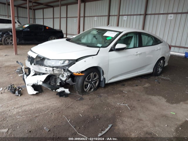 Honda Civic Lx 2018 2HGFC2F51JH530184 Image 2