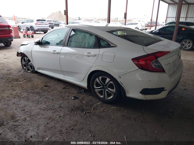 Honda Civic Lx 2018 2HGFC2F51JH530184 Image 3