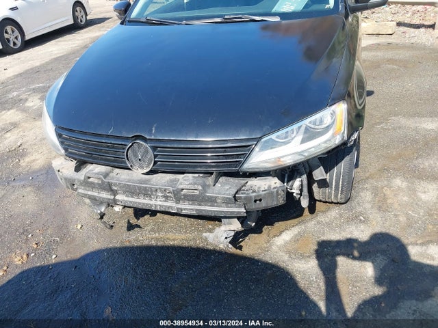 3VWD17AJ2EM365358 Volkswagen Jetta 1.8t Se
