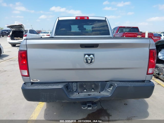1C6RR6FT2LS128516 RAM 1500 Classic Tradesman Quad Cab 4x2 6'4 Box