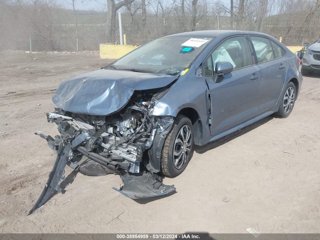 Toyota COROLLA LE 2022 JTDEPMAE2NJ191649 Image 2