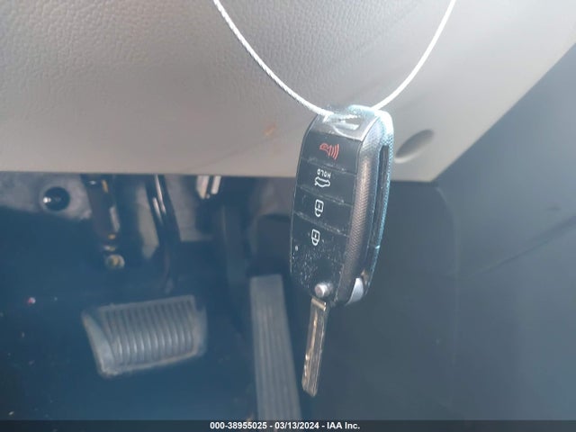 KIA Optima Lx 2015 KNAGM4A7XF5613614 Image 11