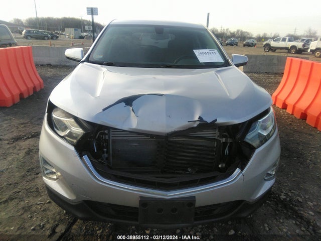 Chevrolet EQUINOX LT 2018 2GNAXKEX7J6225890 Image 12