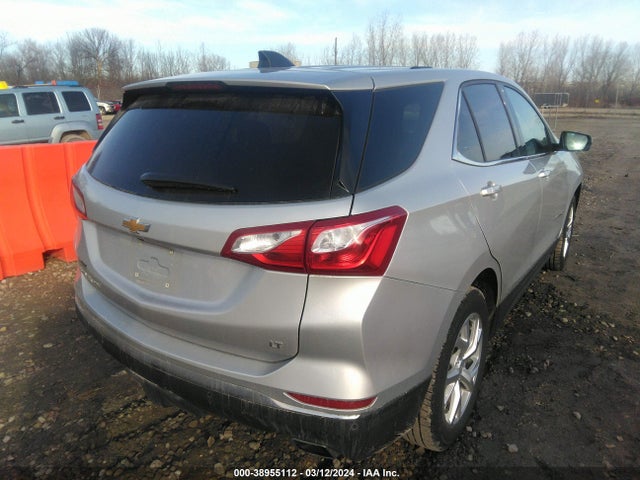 Chevrolet EQUINOX LT 2018 2GNAXKEX7J6225890 Image 4