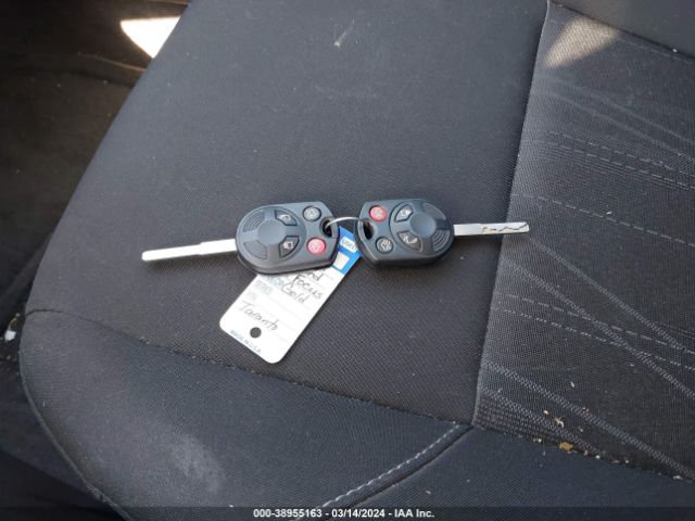 1FADP3H28JL266263 Ford FOCUS SEL