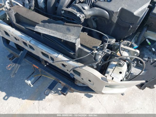 1FADP3H28JL266263 Ford FOCUS SEL
