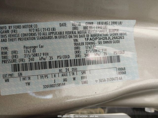 1FADP3H28JL266263 Ford FOCUS SEL