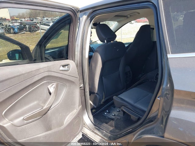 Ford ESCAPE SE 2019 1FMCU9GD1KUA11238 Image 8