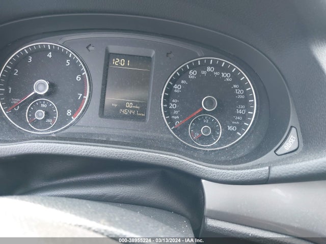 1VWAS7A38EC101354 Volkswagen Passat 1.8t S