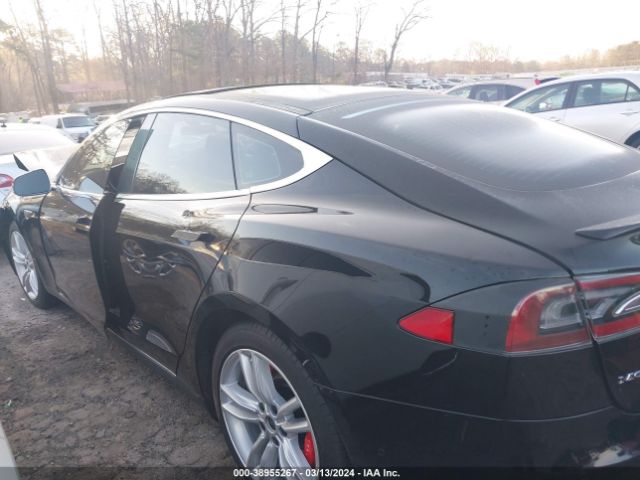 5YJSA1H10EFP57627 Tesla Model S P85