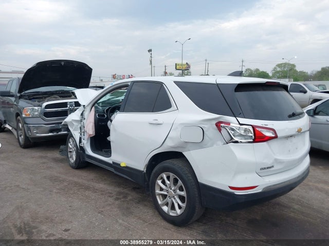 Chevrolet EQUINOX LT 2018 2GNAXJEV2J6324884 Image 3