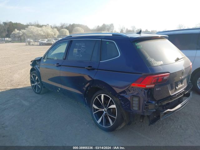 2022 VOLKSWAGEN TIGUAN 3VV4B7AX2NM110294 Photo 2