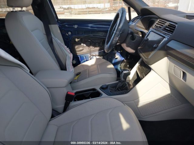 2022 VOLKSWAGEN TIGUAN 3VV4B7AX2NM110294 Photo 4