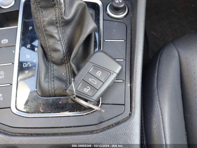 3VWE57BU3KM068645 Volkswagen Jetta 1.4t Sel