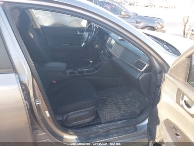 5XXGT4L18JG216664 KIA Optima Lx Turbo