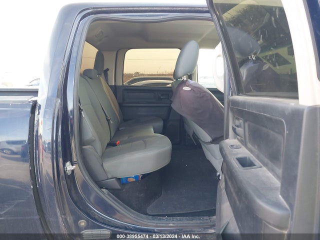 2015 RAM 1500 EXPRESS VIN: 1C6RR6KT7FS554244