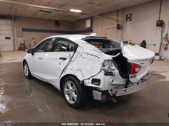 Chevrolet Cruze Lt Auto 2018 1G1BE5SM3J7126071 Image 3
