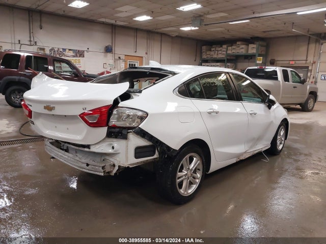 Chevrolet Cruze Lt Auto 2018 1G1BE5SM3J7126071 Image 4