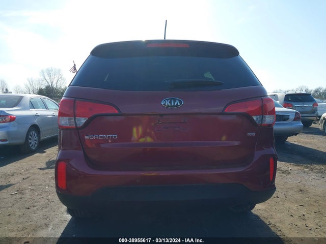 KIA SORENTO LX 2015 5XYKTDA66FG615696 Image 16