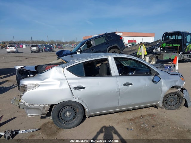 Nissan Versa 1.6 S+ 2015 3N1CN7AP9FL916404 Image 15