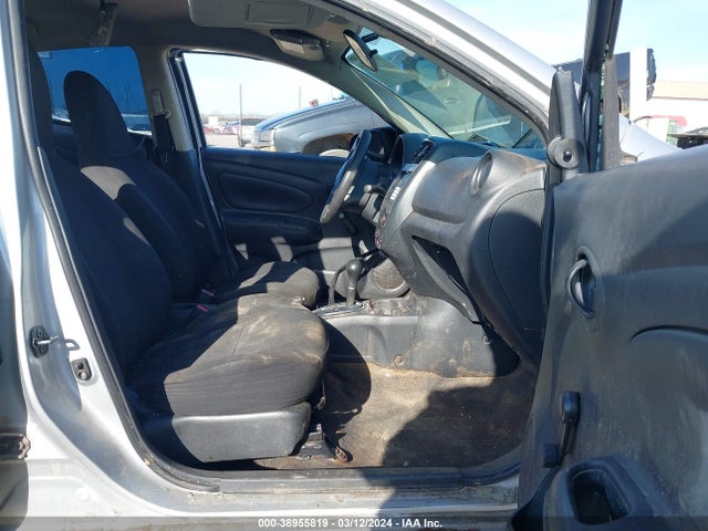 Nissan Versa 1.6 S+ 2015 3N1CN7AP9FL916404 Image 5