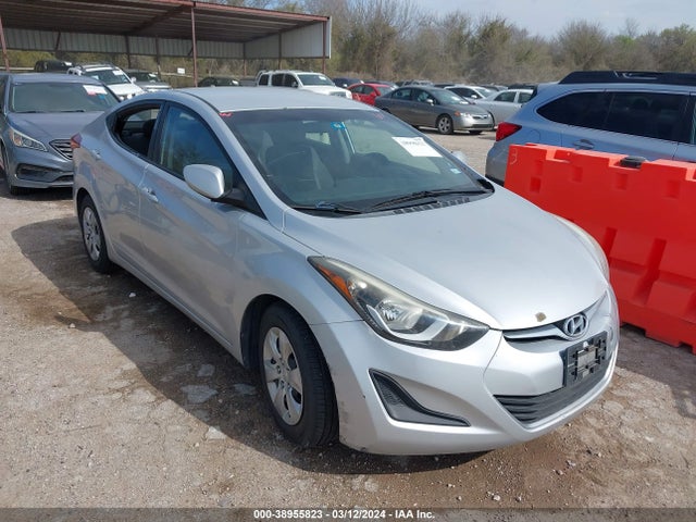 2016 HYUNDAI ELANTRA SE VIN: 5NPDH4AE2GH678578
