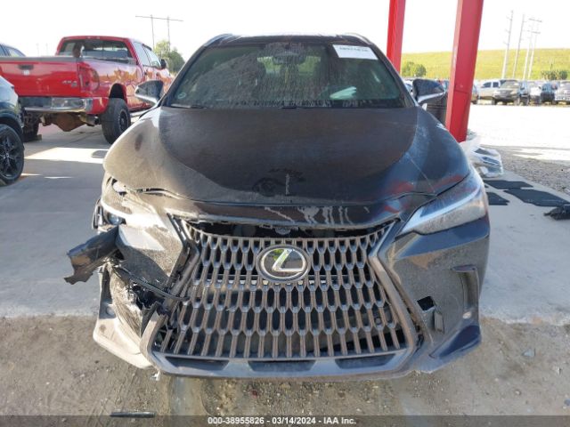2T2GGCEZ3RC043927 Lexus Nx 350 Premium