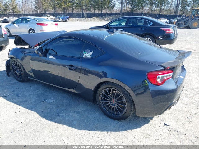 Toyota 86 2019 JF1ZNAA17K8701201 Image 3