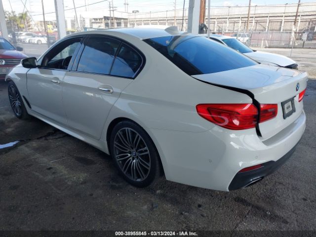 WBAJE5C32HG913562 BMW 540I