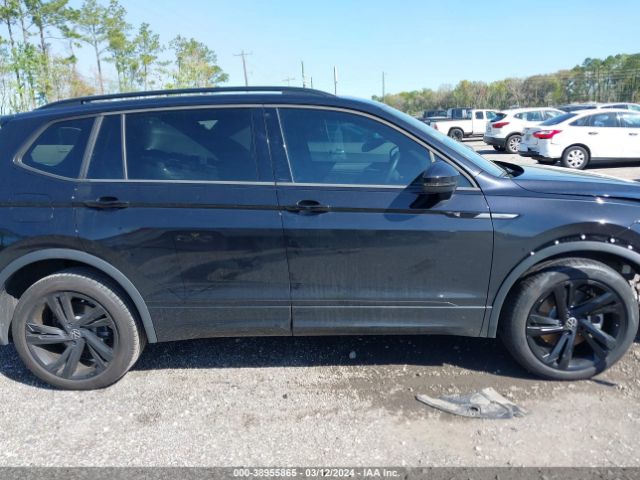 3VVCB7AX9PM032918 Volkswagen Tiguan 2.0t Se R-line Black
