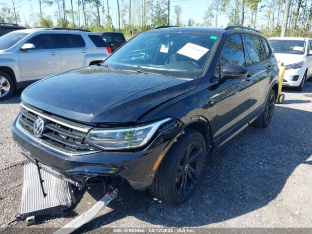 3VVCB7AX9PM032918 Volkswagen Tiguan 2.0t Se R-line Black