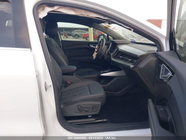 WA1BCBFZ3PP009885 Audi Q4 E-tron Premium Plus 40 Rwd