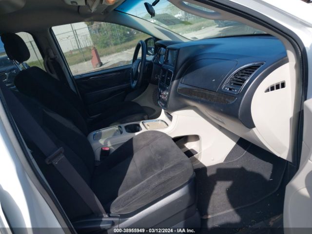 2C4RDGCG6GR309713 Dodge Grand Caravan Sxt